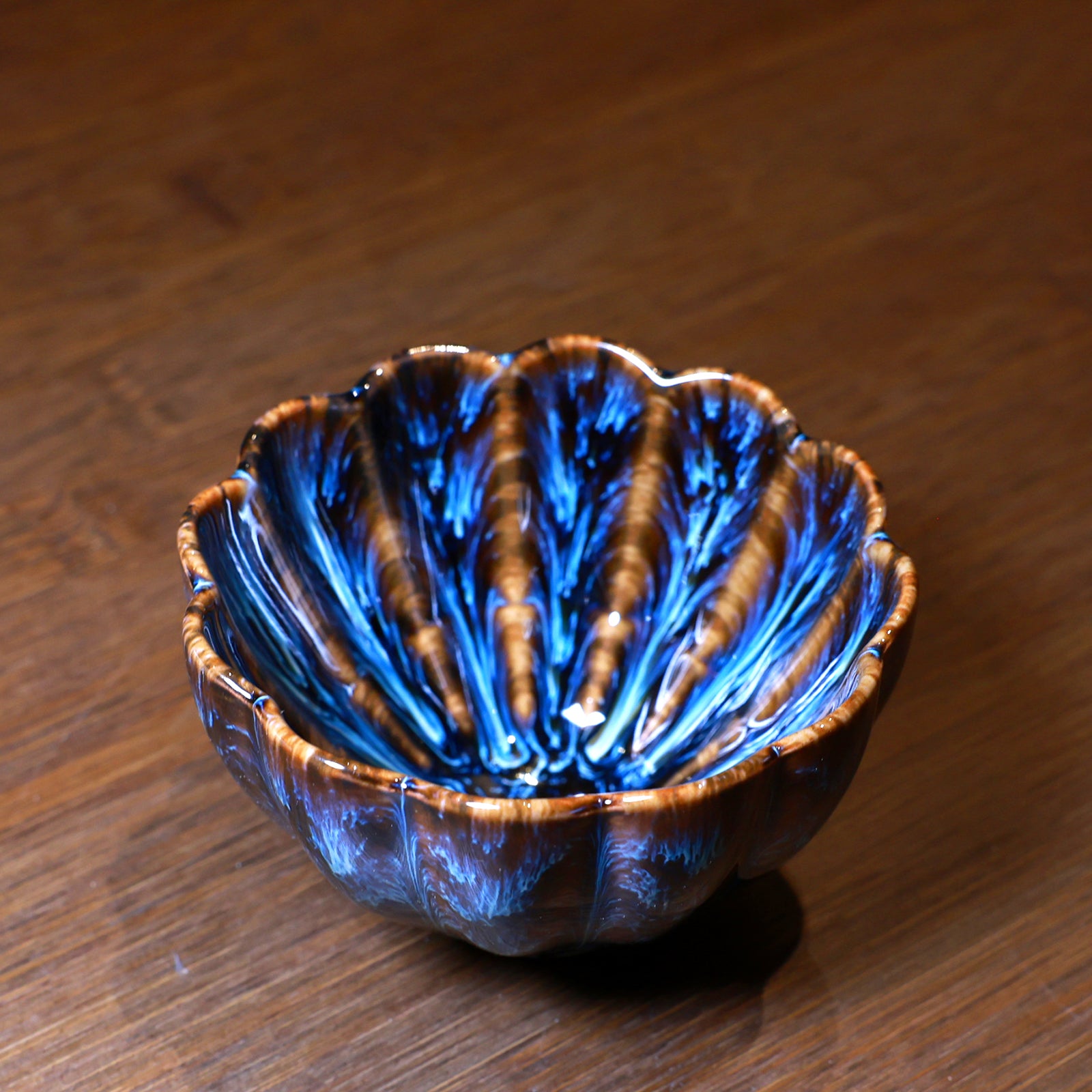 Blue Flame Chrysanthemum Petal Jianzhan